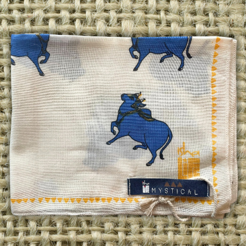 Nandi bandana in off-white made of  organic cotton