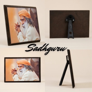 Photo of Sadhguru with a support of 💗